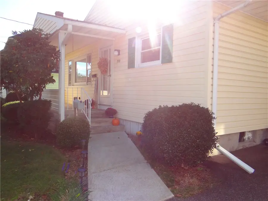 718 Pennsylvania Avenue, Elmira, NY 14904 - #2