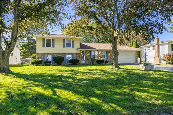 111 Stoneycreek Drive, Rochester, NY 14616