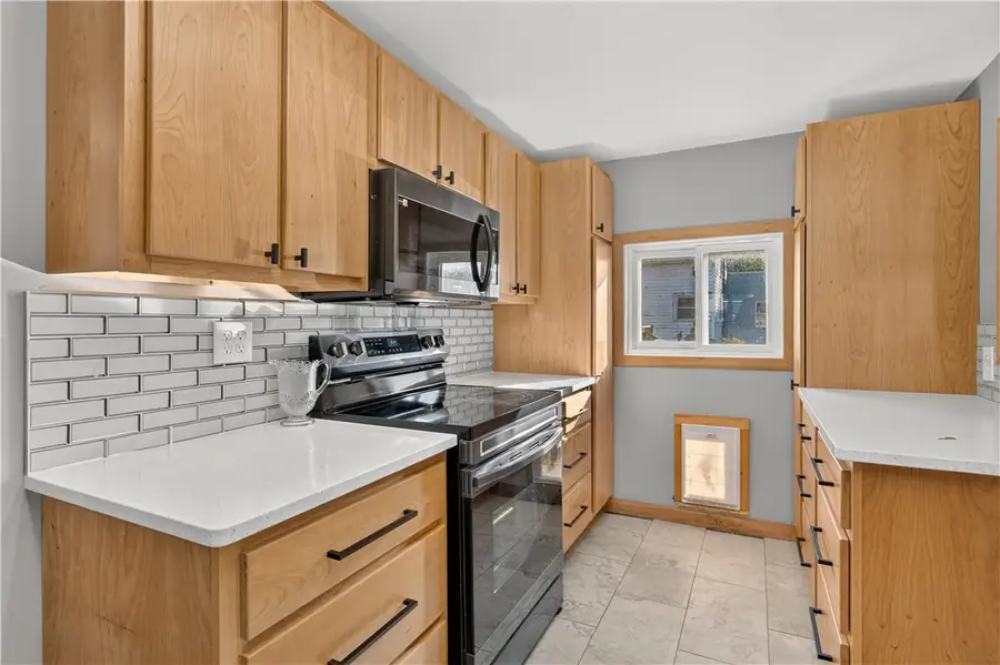 56 E Morris Street, Bath, NY 14810 - #3