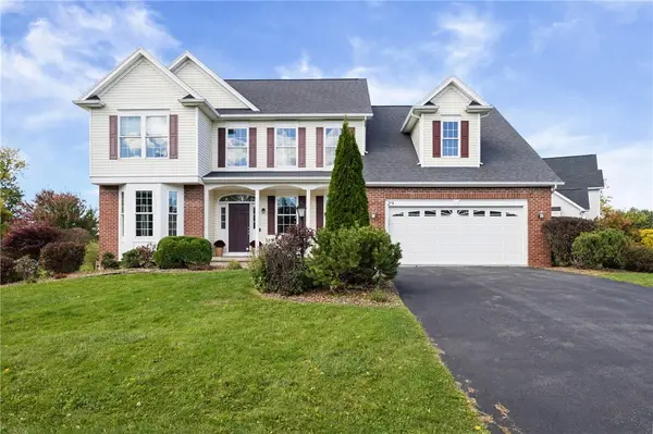 29 Coralburst Crescent, Webster, NY 14580