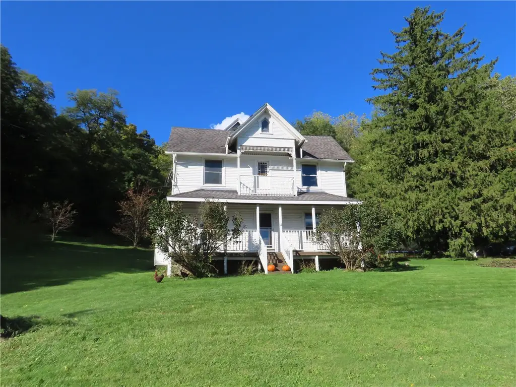 3791 N Creek Road, Palmyra, NY 14522 - #1