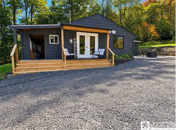 10765 Eastland Road, Delevan, NY 14042