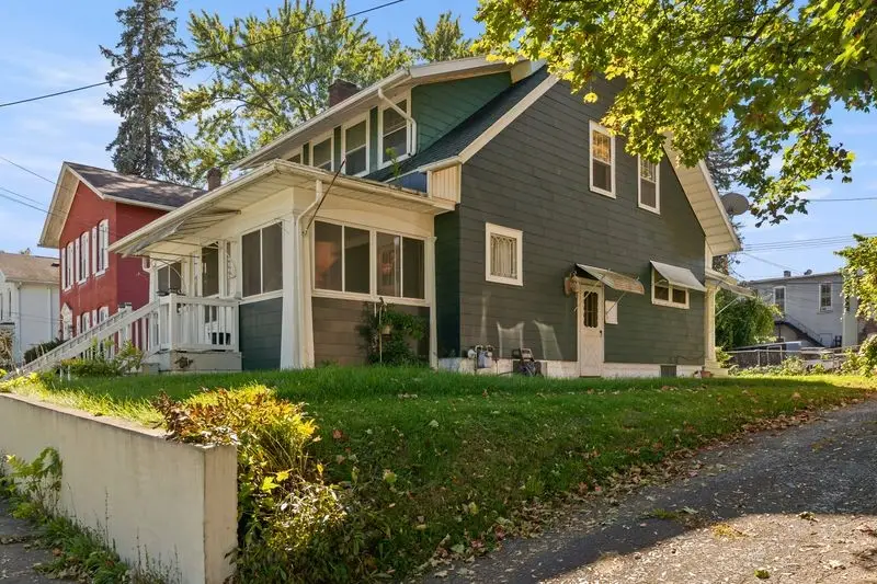 4 Genesee Street, Mount Morris, NY 14510 - #2