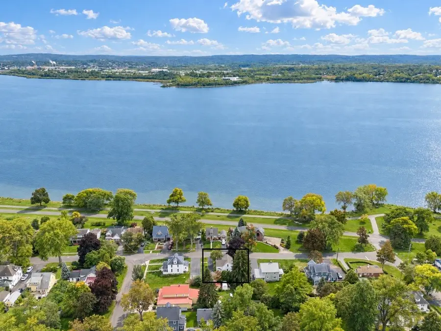 704 1st Street, Liverpool, NY 13088 - #2