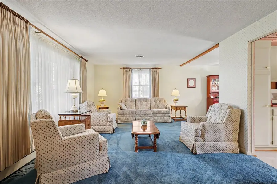99 Bridgewood Drive, Rochester, NY 14612 - #2