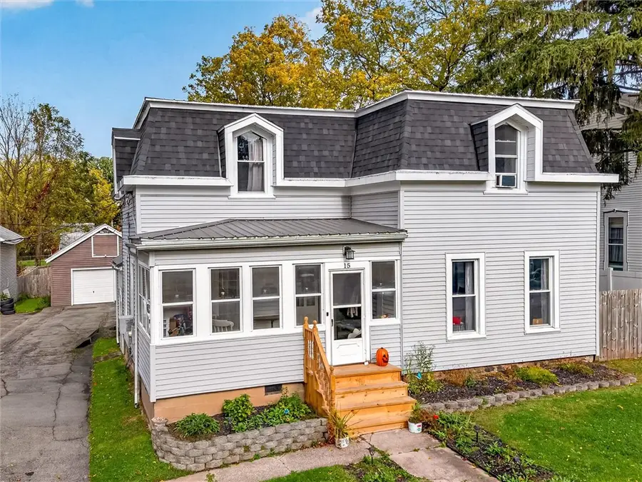 15 Mckenzie Street, Bergen, NY 14416 - #3