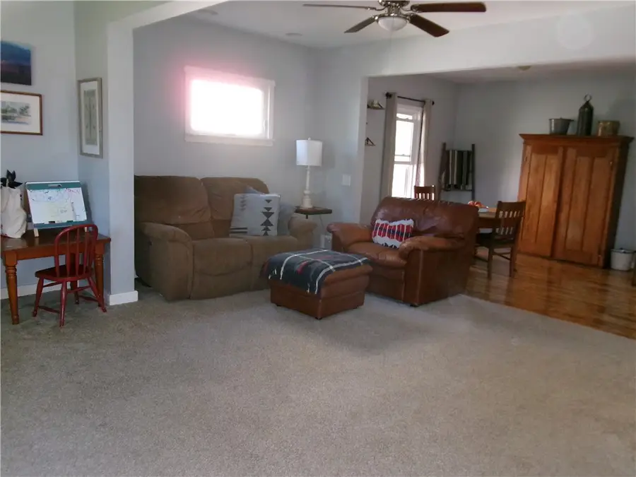 660 Bennington Dr, Greece, NY 14616 - #2