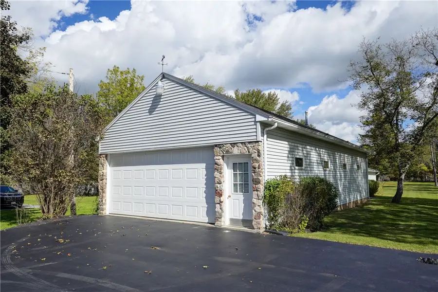68 Ontario Street, Honeoye Falls, NY 14472 - #2
