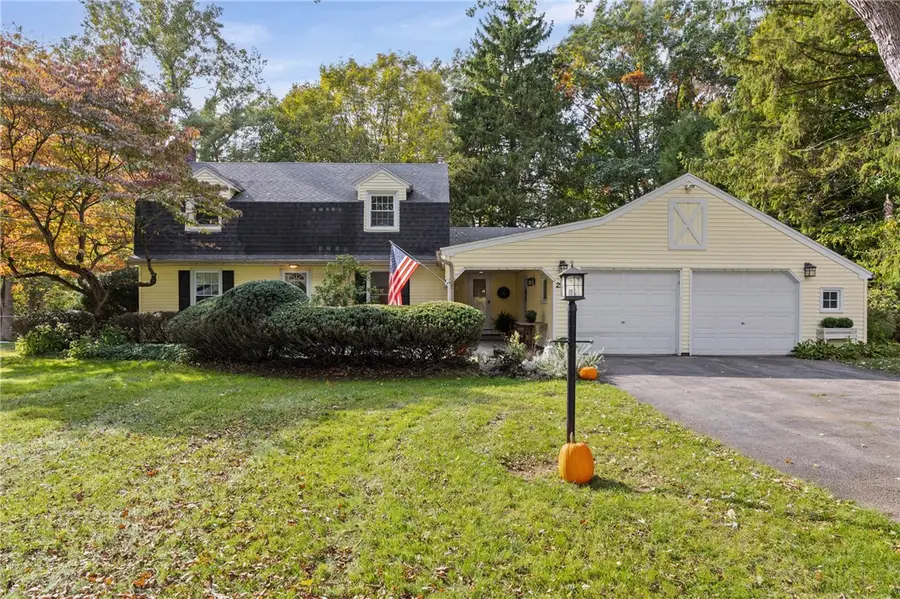 299 East Street, Pittsford, NY 14534 - #2