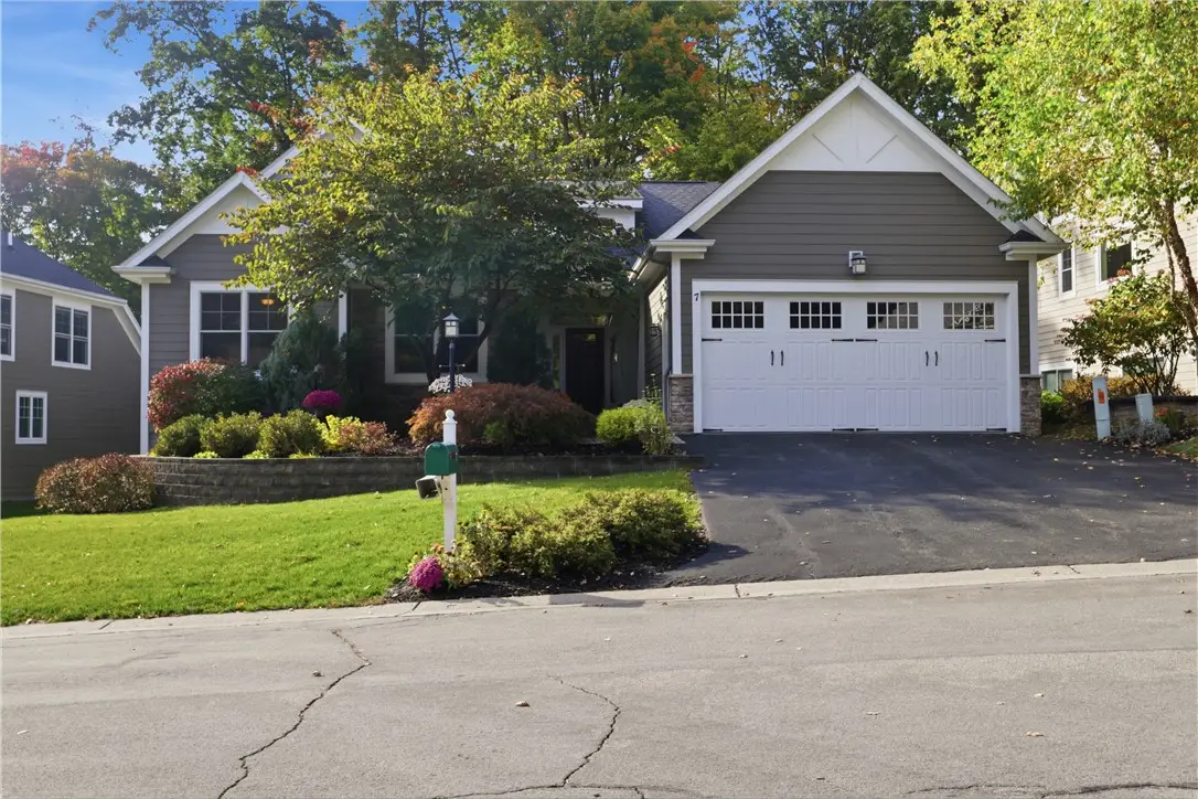 7 Highland Green, Victor, NY 14564 - #1
