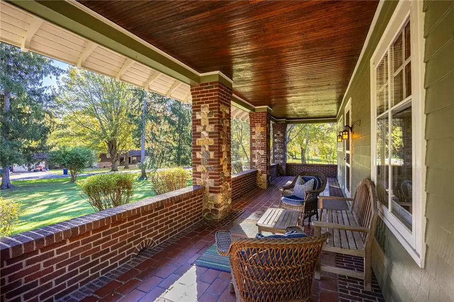 35 Long Meadow Circle, Pittsford, NY 14534 - #3