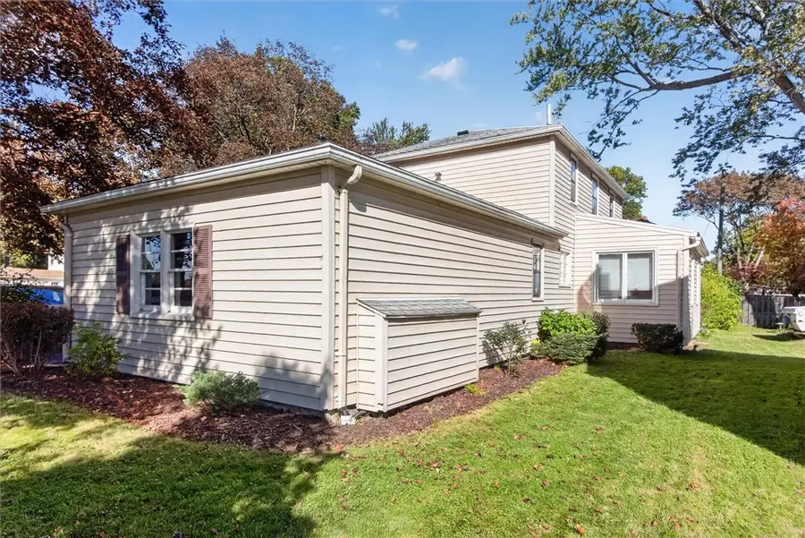 16 Sydenham Road, Rochester, NY 14609 - #2
