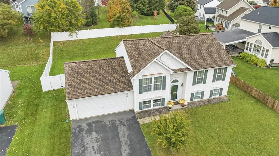 5902 Raymond Avenue, Farmington, NY 14425 - #2