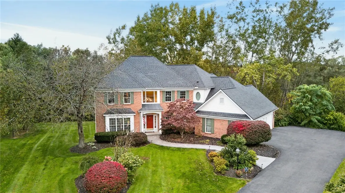 17 Crownwood Circle, Pittsford, NY 14534 - #1