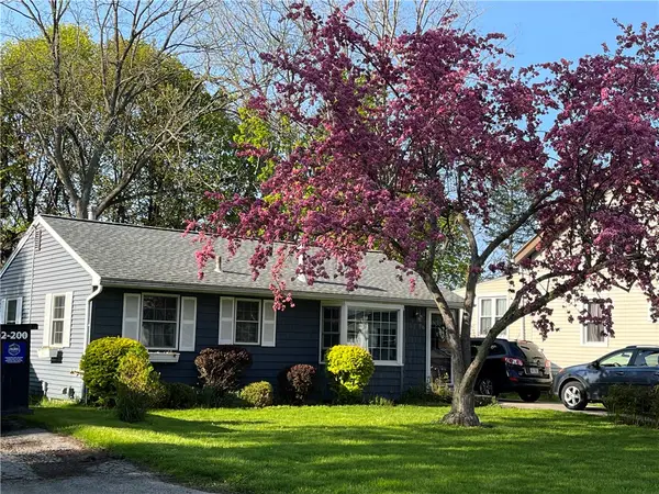 90 Ontario View Street, Rochester, NY 14617