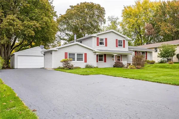 111 Wedgewood Drive, Penfield, NY 14526