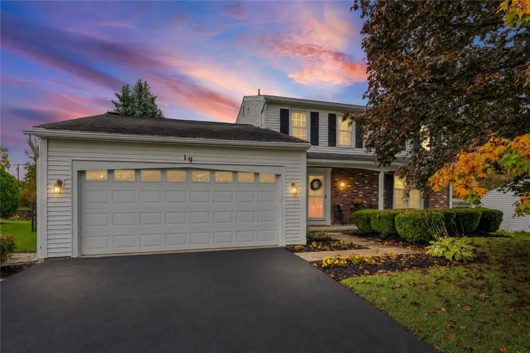 19 Pearson Lane, Rochester, NY 14612 - #1