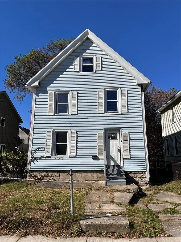 37 Pierpont Street, Rochester, NY 14613 - #1