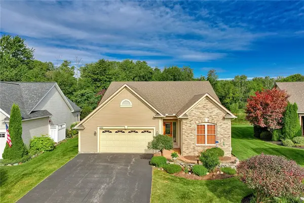 1232 Clear Pond Lane, Webster, NY 14580