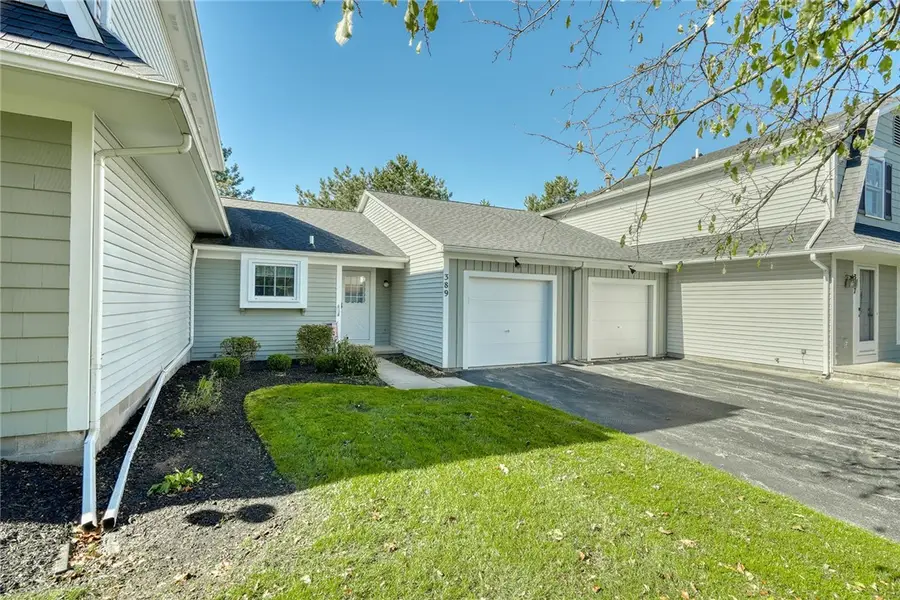389 Lenora Lane, Webster, NY 14580 - #2