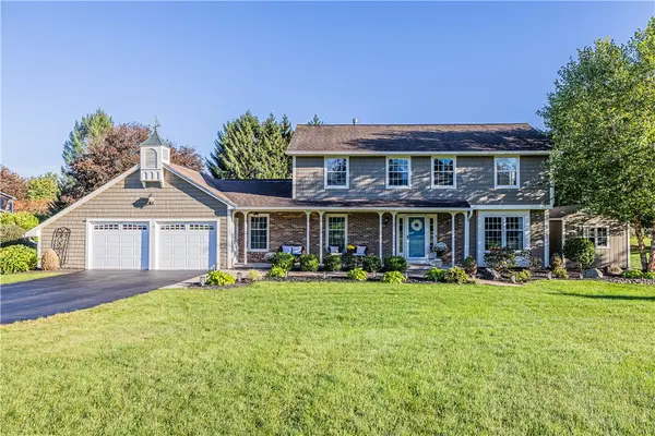 7 Barben Circle, Mendon, NY 14506
