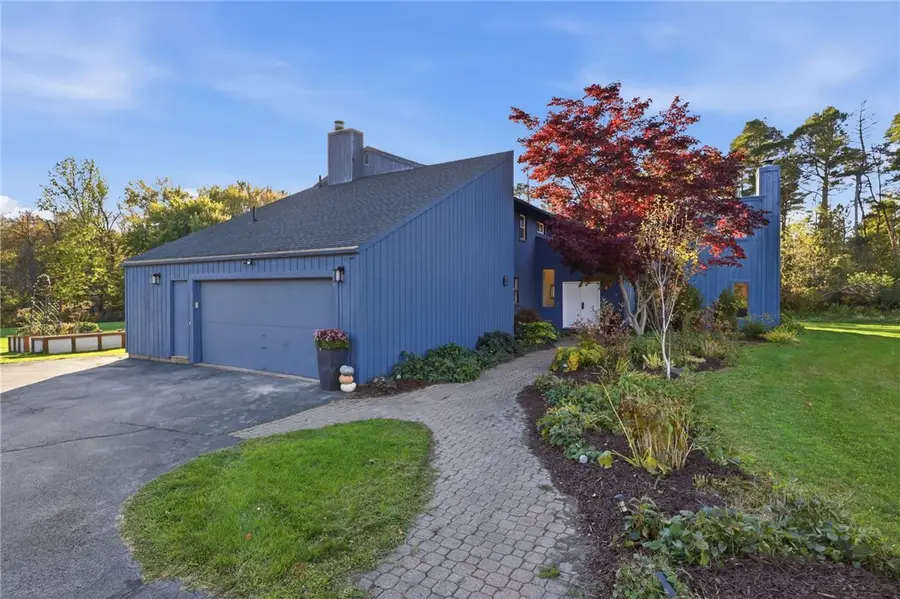 567 Smith Road, Pittsford, NY 14534 - #3