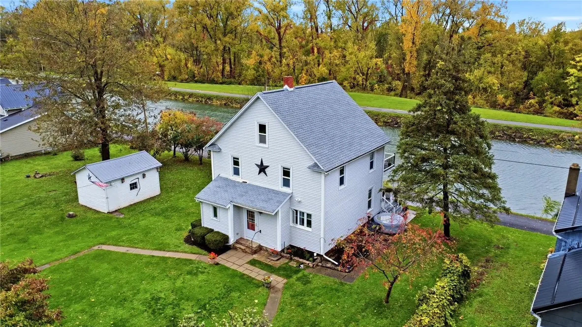 507 Canal Street, Medina, NY 14103 - #1