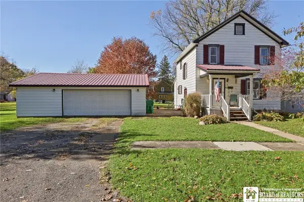 1 S Plymouth Avenue, Franklinville, NY 14737