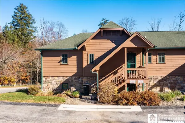 8010 N Gate Lane #8010, Clymer, NY 14724