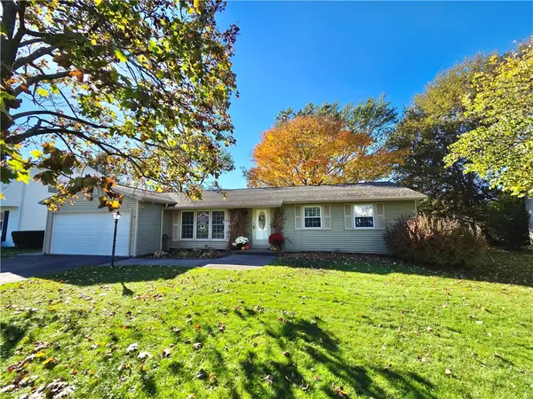 135 Rodney Lane, Rochester, NY 14625