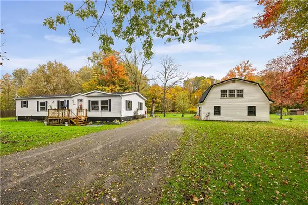 4417 Johnny Cake Lane, Albion, NY 14411