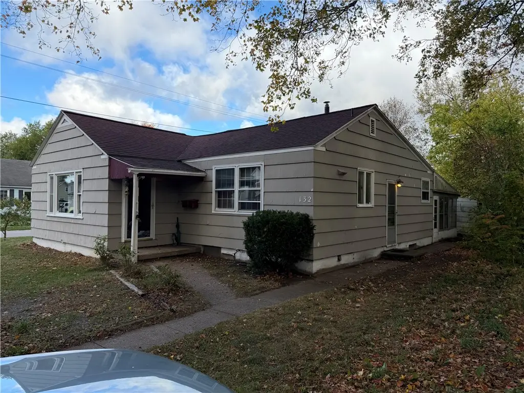 132 Sparling Dr, Greece, NY 14616 - #1