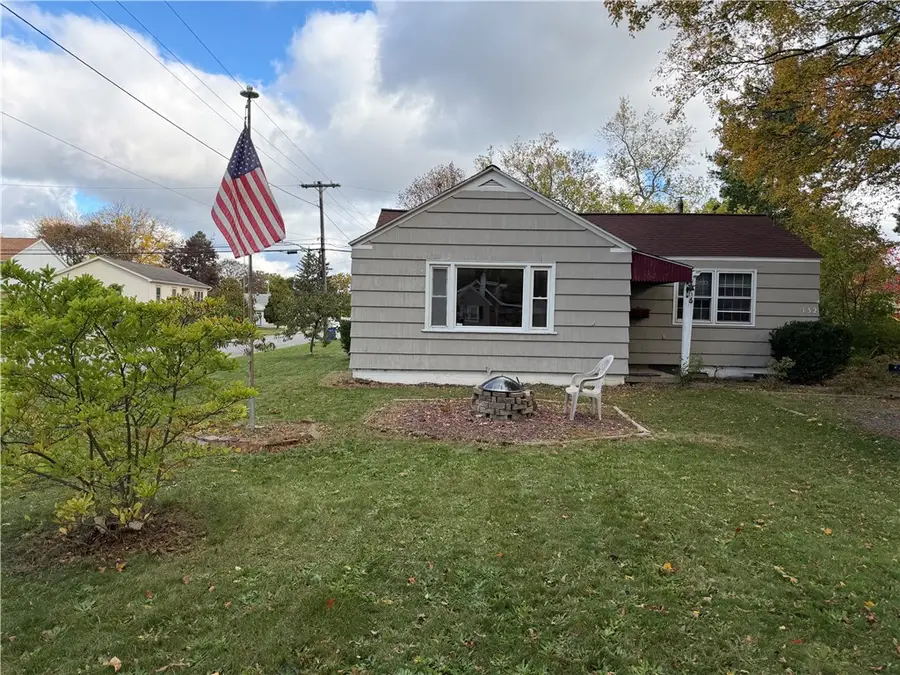 132 Sparling Dr, Greece, NY 14616 - #2