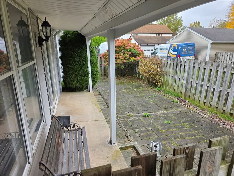 65 Springwood Drive, Webster, NY 14580 - #3