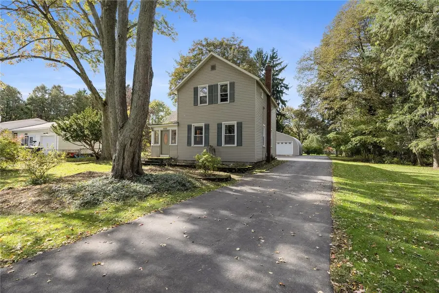 1585 Creek Street, Rochester, NY 14625 - #2