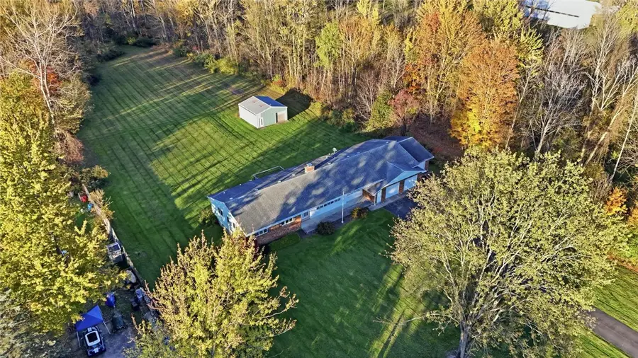 1579 Hennessey Road, Ontario, NY 14519 - #2