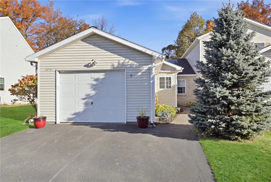 5752 Running Brook Road, Farmington, NY 14425 - #3