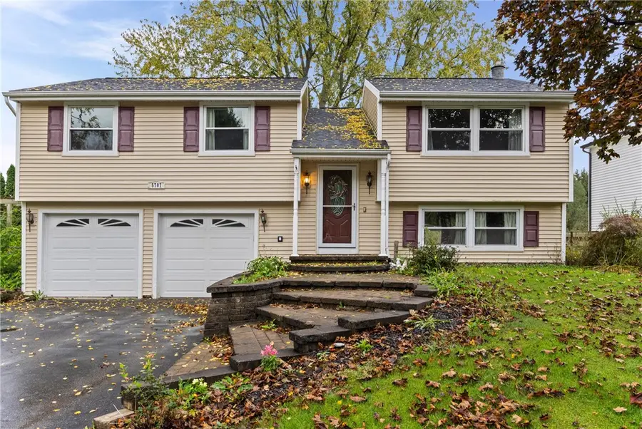 5787 Bonnie Brae Circle, Farmington, NY 14425 - #3