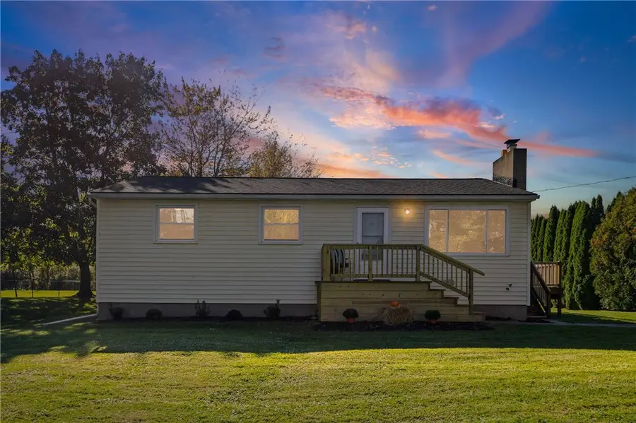 476 Ontario Drive, Ontario, NY 14519 - #2