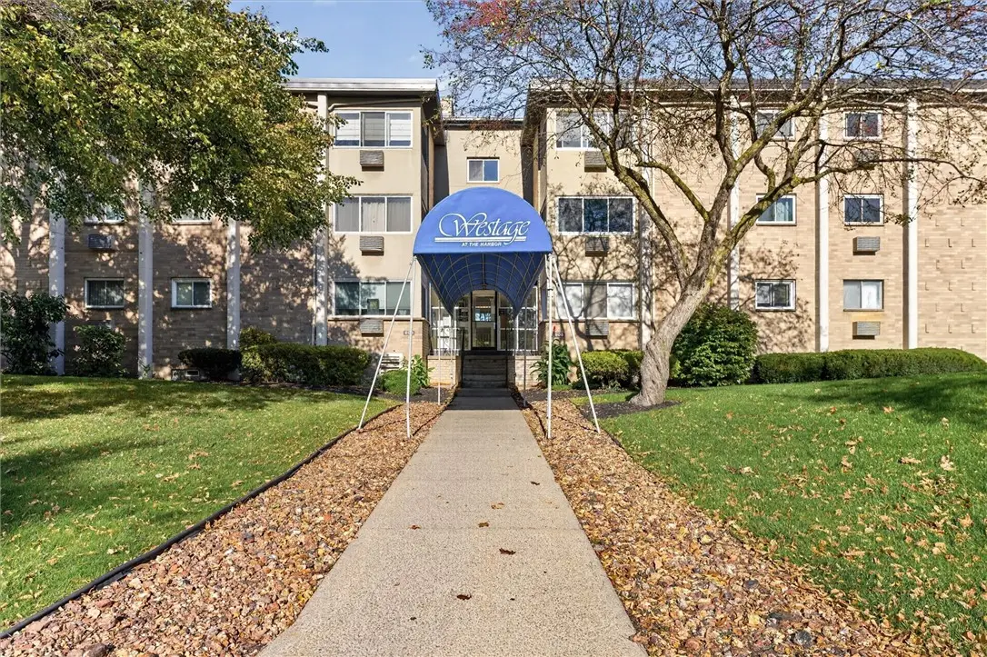 813 Westage At The, Rochester, NY 14617 - #1