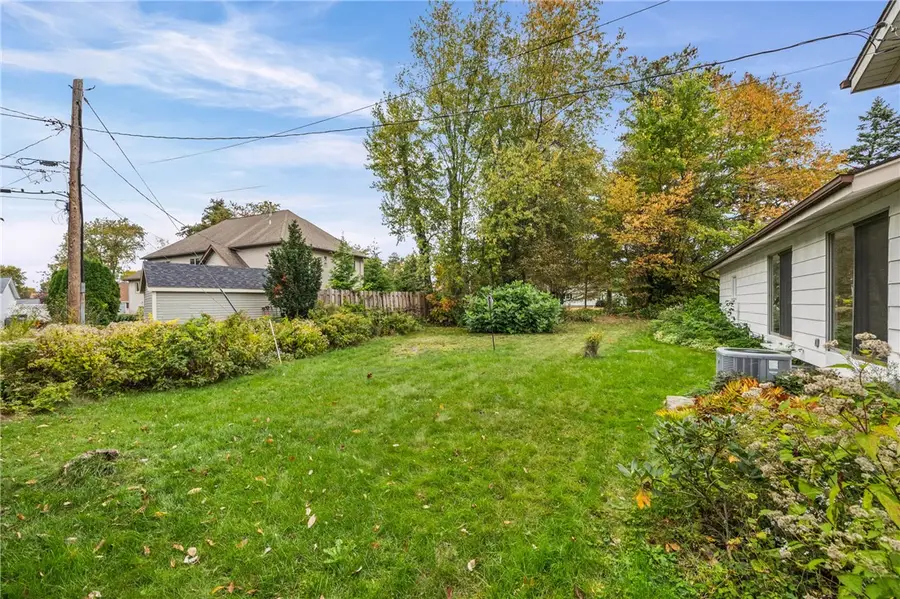 525 Fox Meadow Road, Rochester, NY 14626 - #3