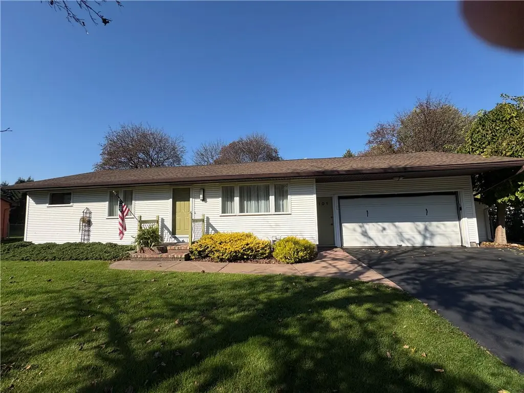 101 Lee Circle Drive, Rochester, NY 14626 - #1