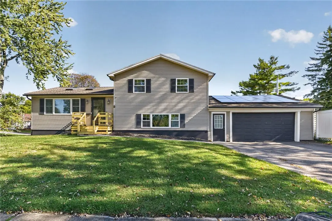 193 Meadow Circle, Rochester, NY 14609 - #1