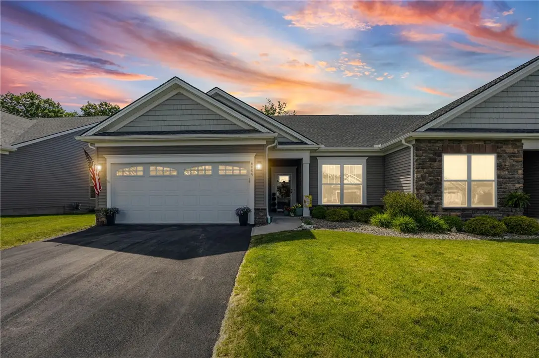 6004 Redfield Dr, Farmington, NY 14425 - #1