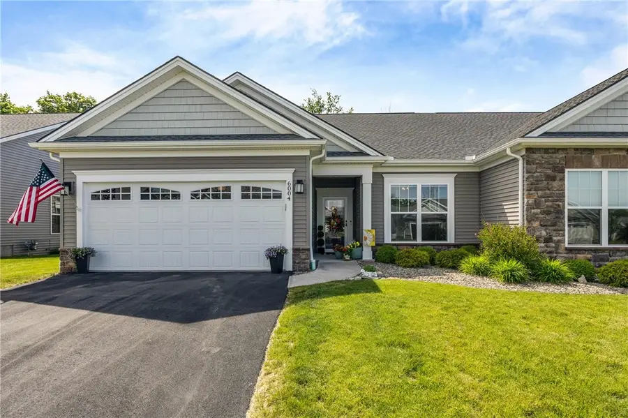 6004 Redfield Dr, Farmington, NY 14425 - #2