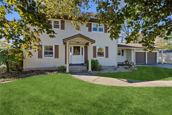 5 W Canon Drive, Rochester, NY 14624