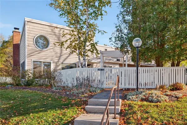 231 Strawberry Hill Circle #2, Ithaca, NY 14850