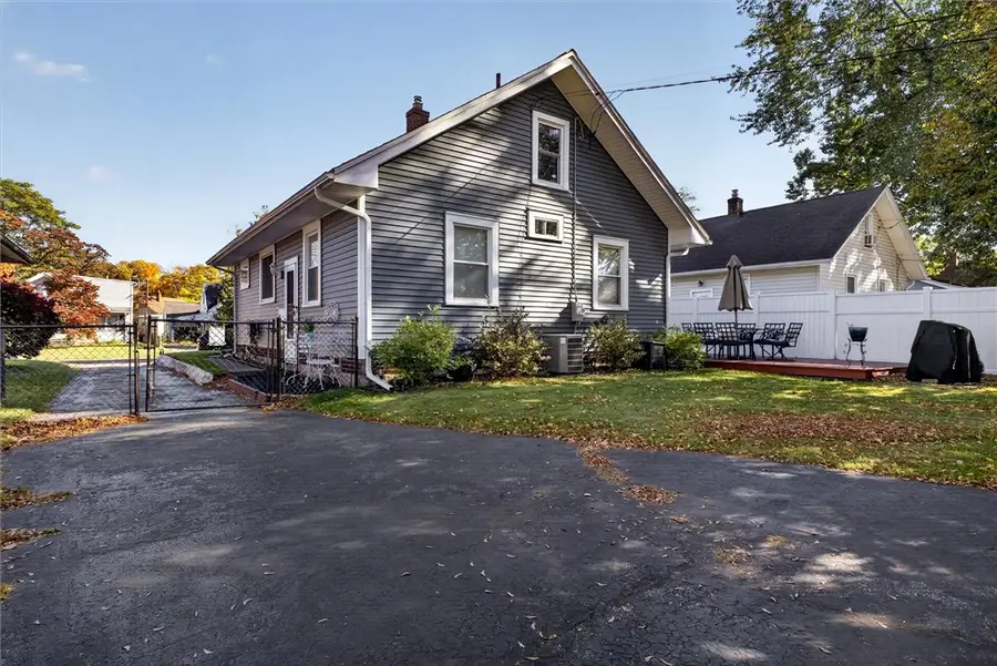 80 Bakerdale Rd, Greece, NY 14616 - #2