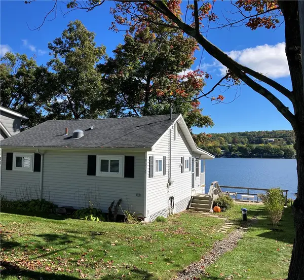 9370 Wixson Rd, Hammondsport, NY 14840