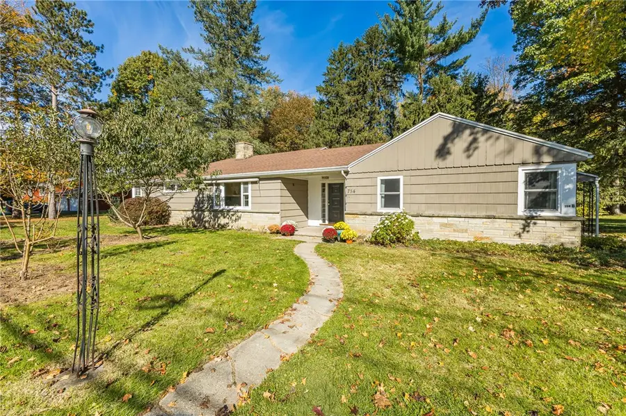 754 Herman Road, Webster, NY 14580 - #3